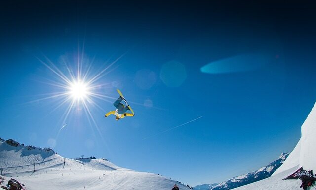 Jaka deska snowboardowa do trików?
