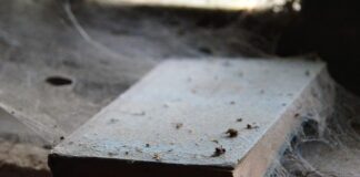 Na czym układać duże puzzle?