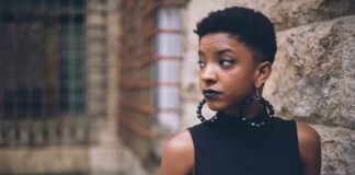 Jak długo goi się kolczyk w pępku?