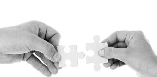 Czy można dokupić jednego puzzle?